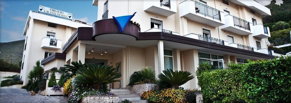 Virgilio Grand Hotel Сперлонга Екстериор снимка